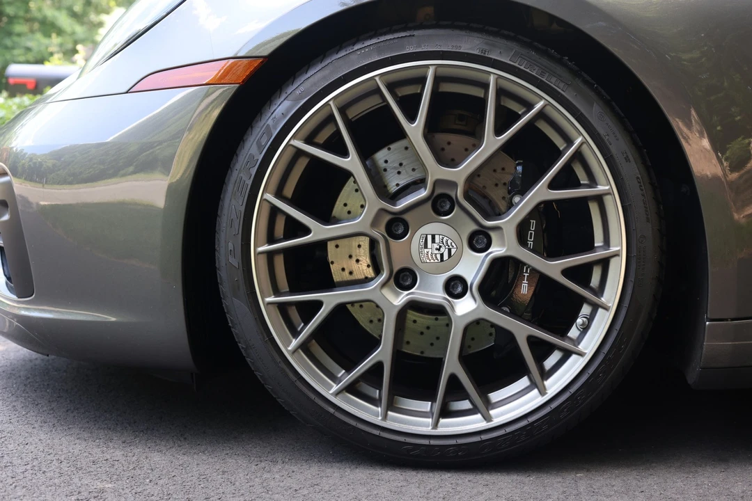 2021 Porsche 992 Carrera 4S - Image 14 of 31