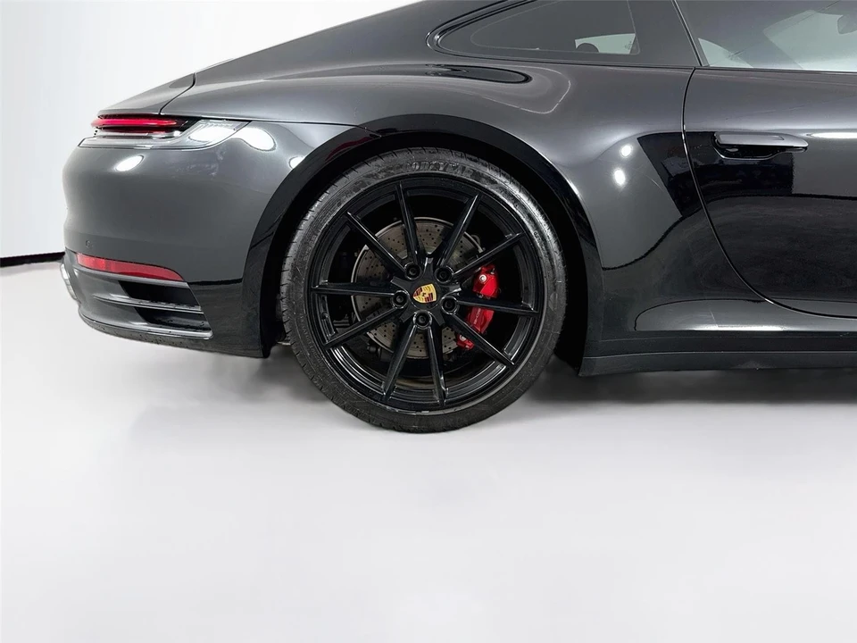 2021 Porsche 992 Carrera 4S - Image 16 of 18