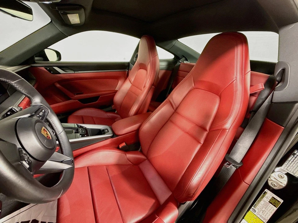 2021 Porsche 992 Carrera 4S - Image 11 of 31