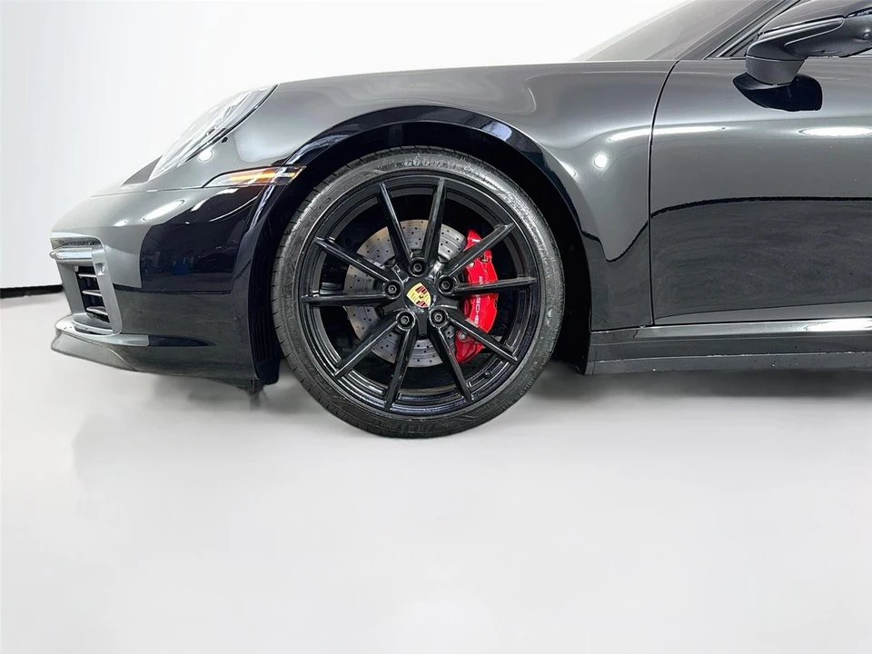 2021 Porsche 992 Carrera 4S - Image 14 of 18