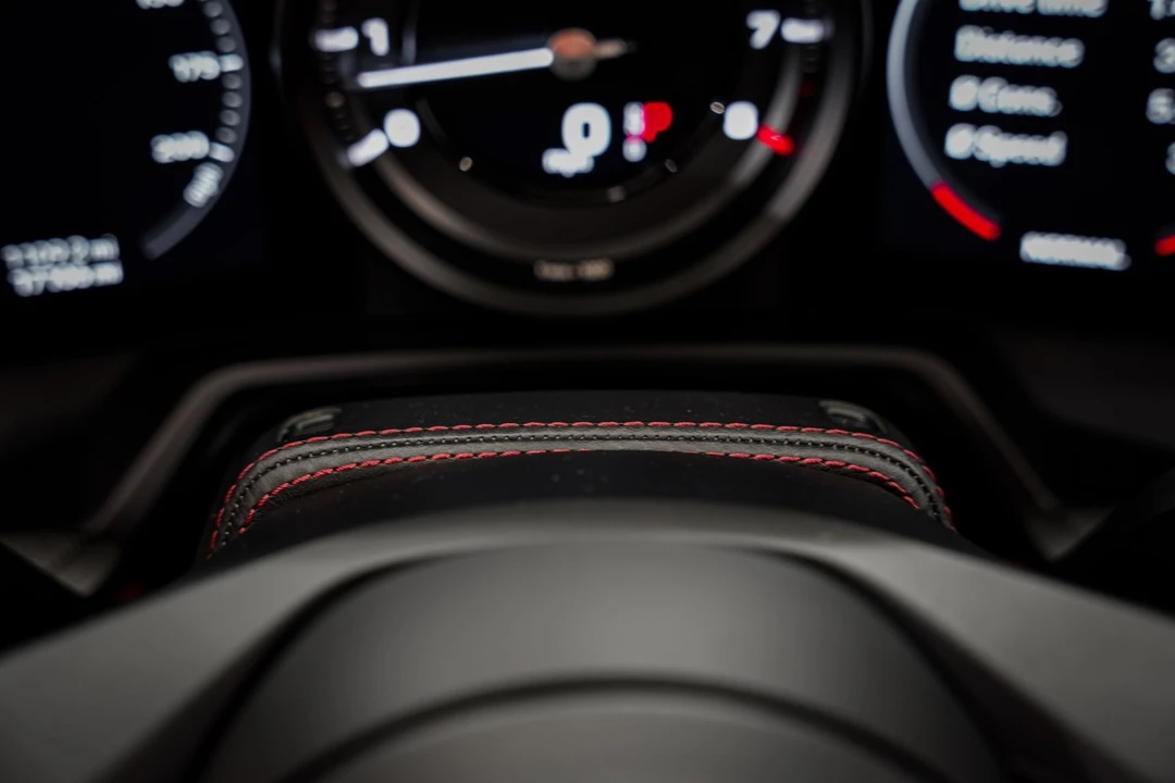 2021 Porsche 992 Carrera 4S - Image 12 of 31