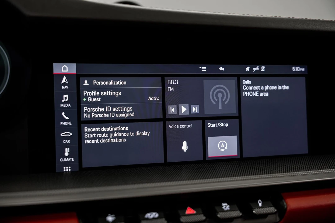 2021 Porsche 992 Carrera 4S - Image 15 of 31
