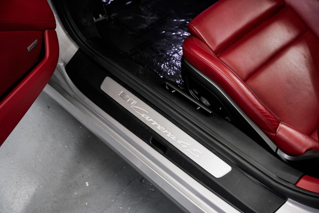 2021 Porsche 992 Carrera 4S - Image 28 of 31
