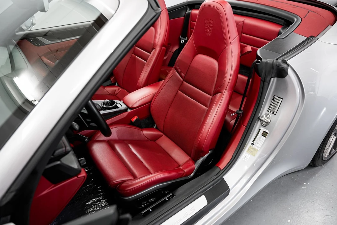 2021 Porsche 992 Carrera 4S - Image 24 of 31