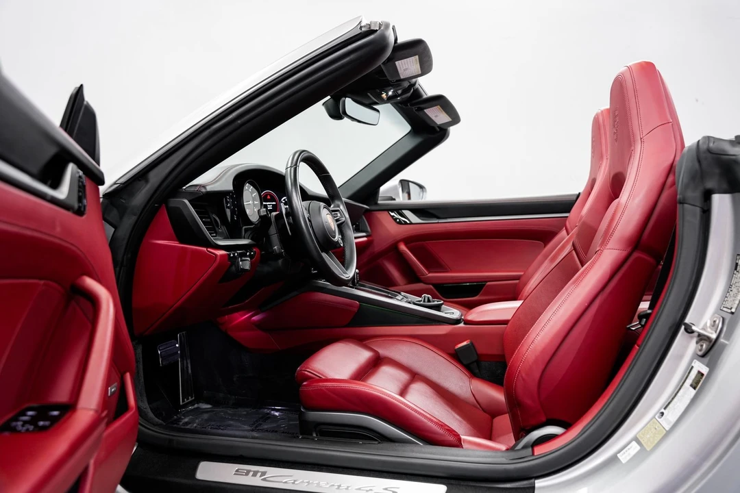 2021 Porsche 992 Carrera 4S - Image 23 of 31