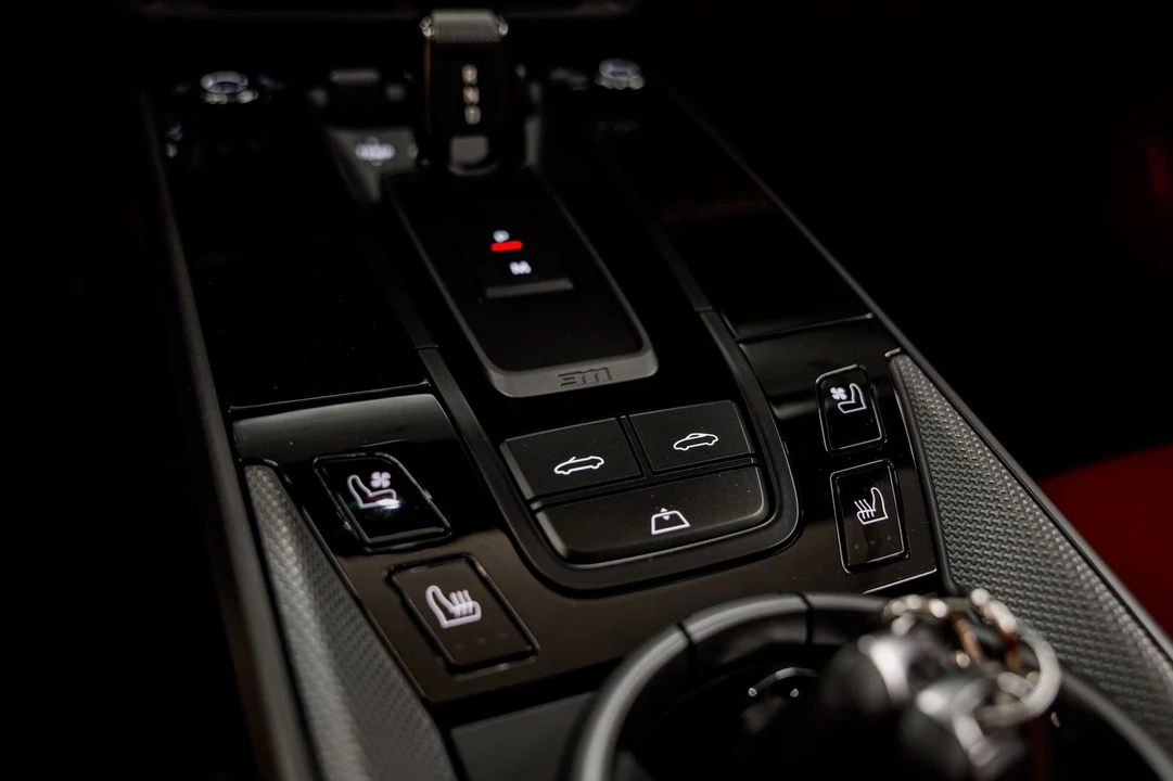 2021 Porsche 992 Carrera 4S - Image 19 of 31