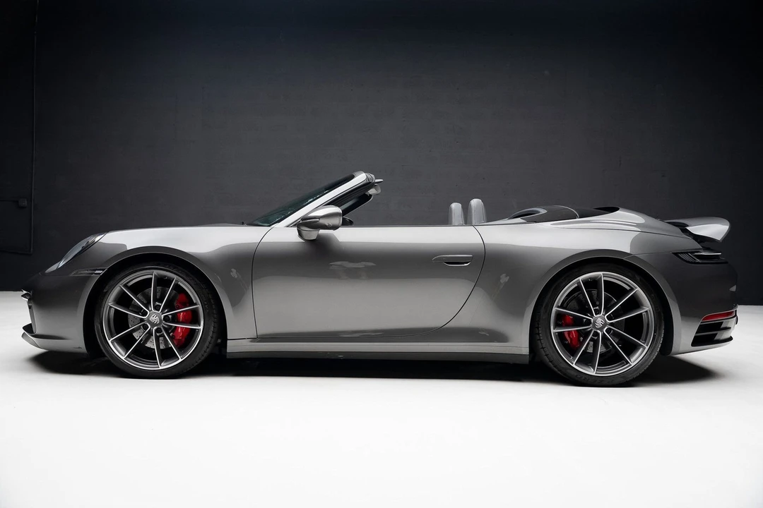 2021 Porsche 992 Carrera 4S - Image 18 of 21