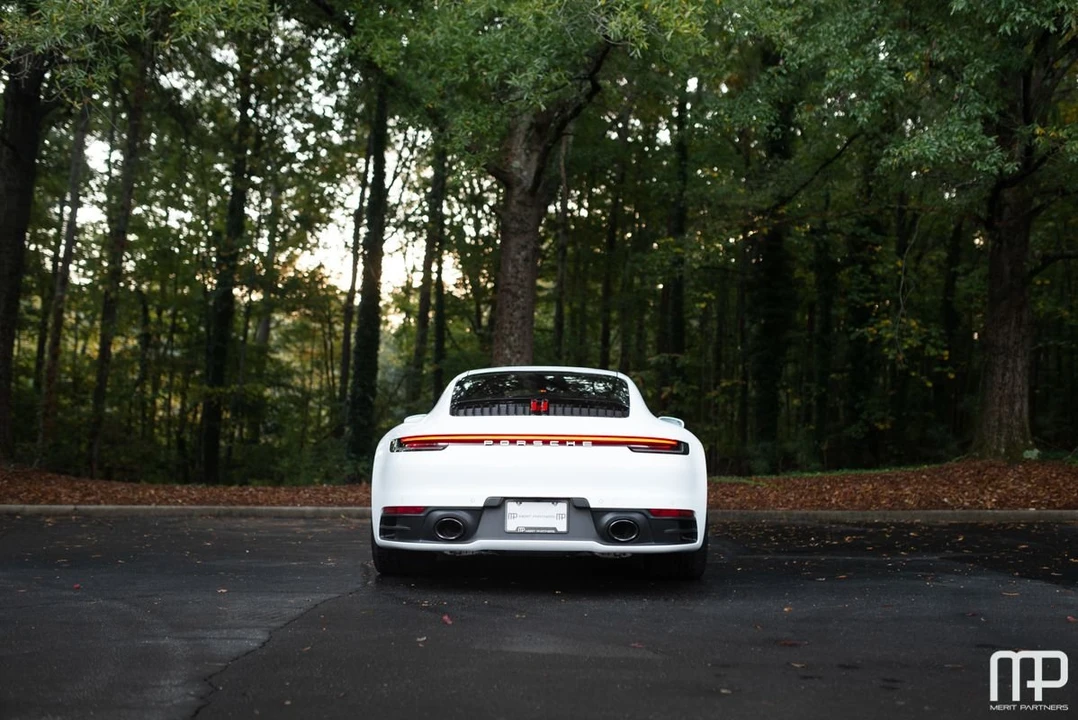 2021 Porsche 992 Carrera - Image 11 of 31