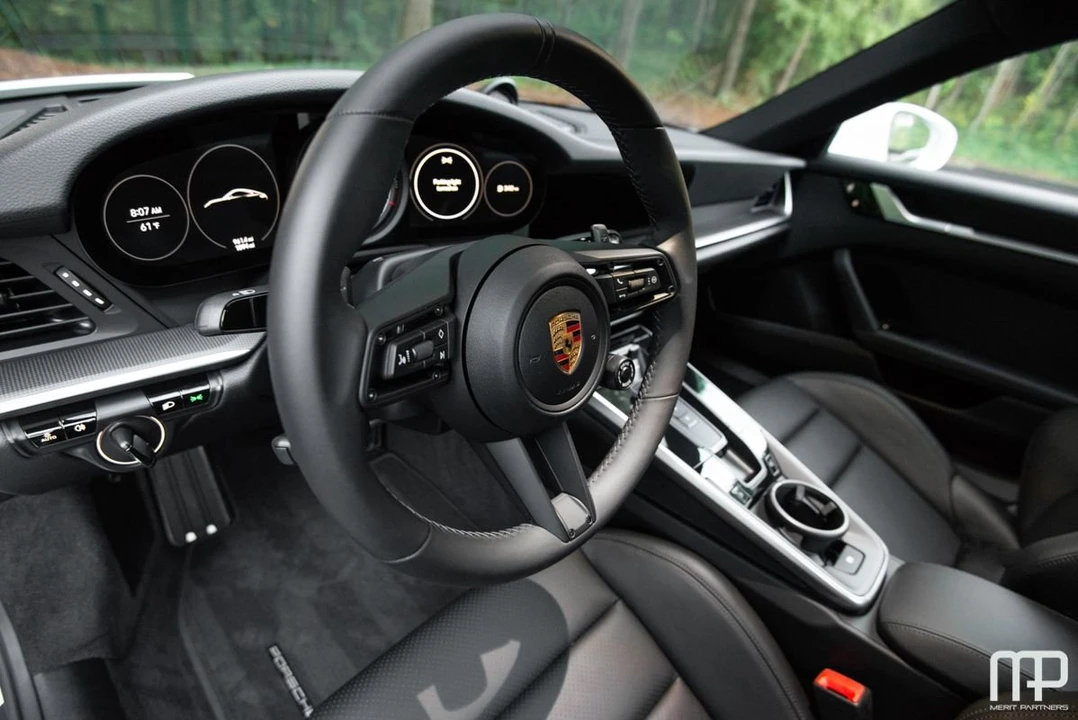 2021 Porsche 992 Carrera - Image 14 of 31