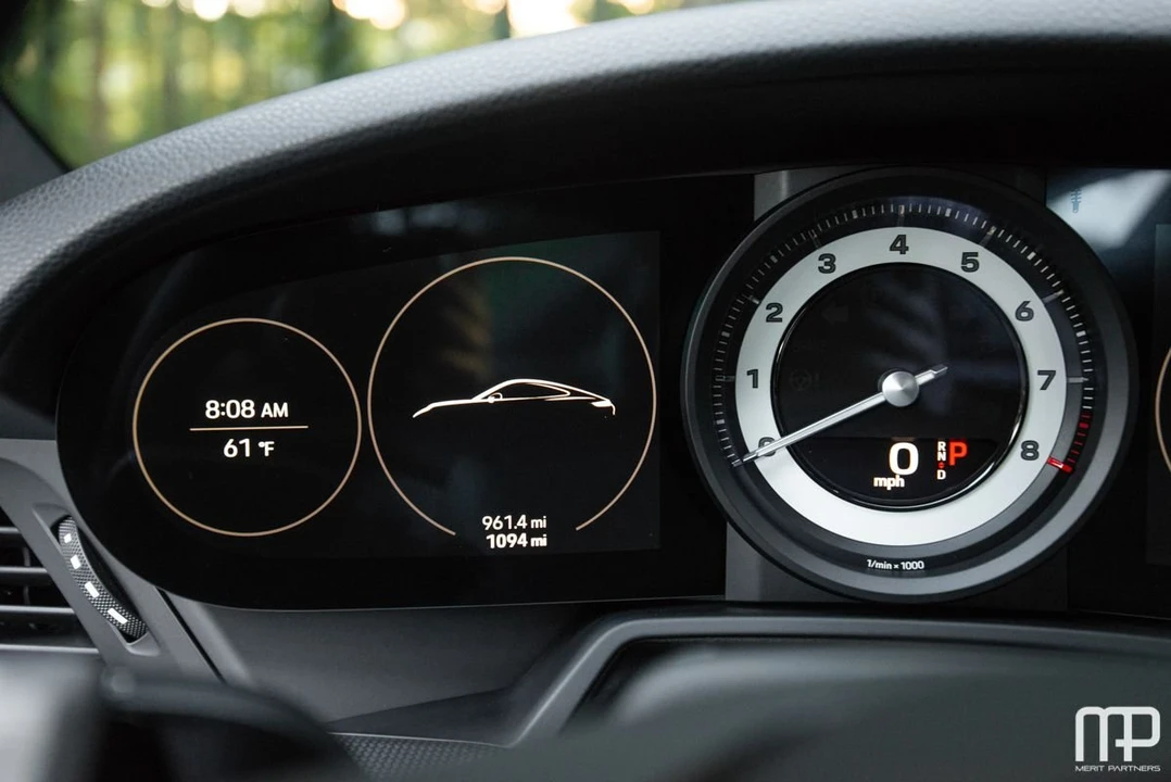 2021 Porsche 992 Carrera - Image 16 of 31