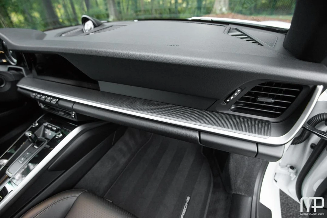 2021 Porsche 992 Carrera - Image 19 of 31