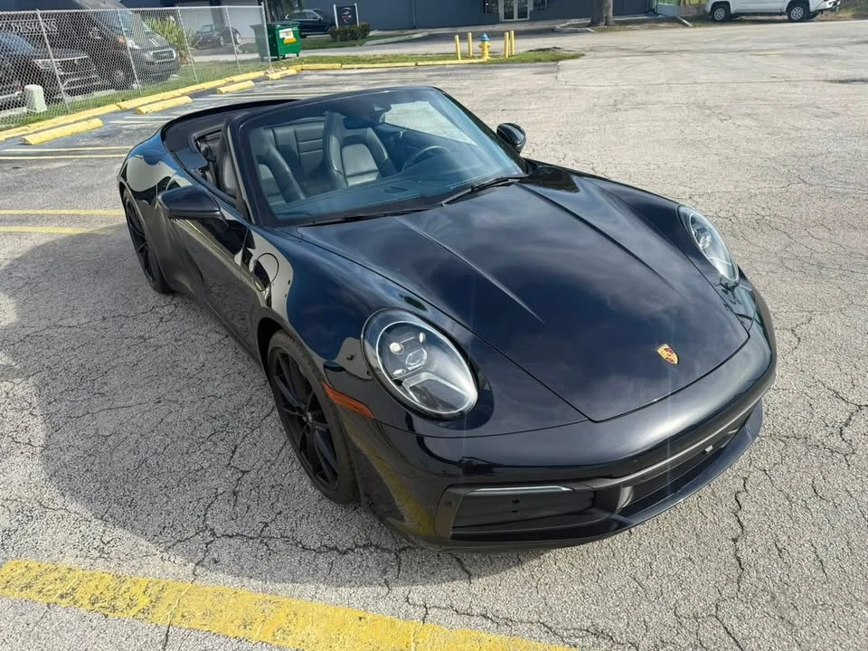 2021 Porsche 992 Carrera - Image 2 of 14