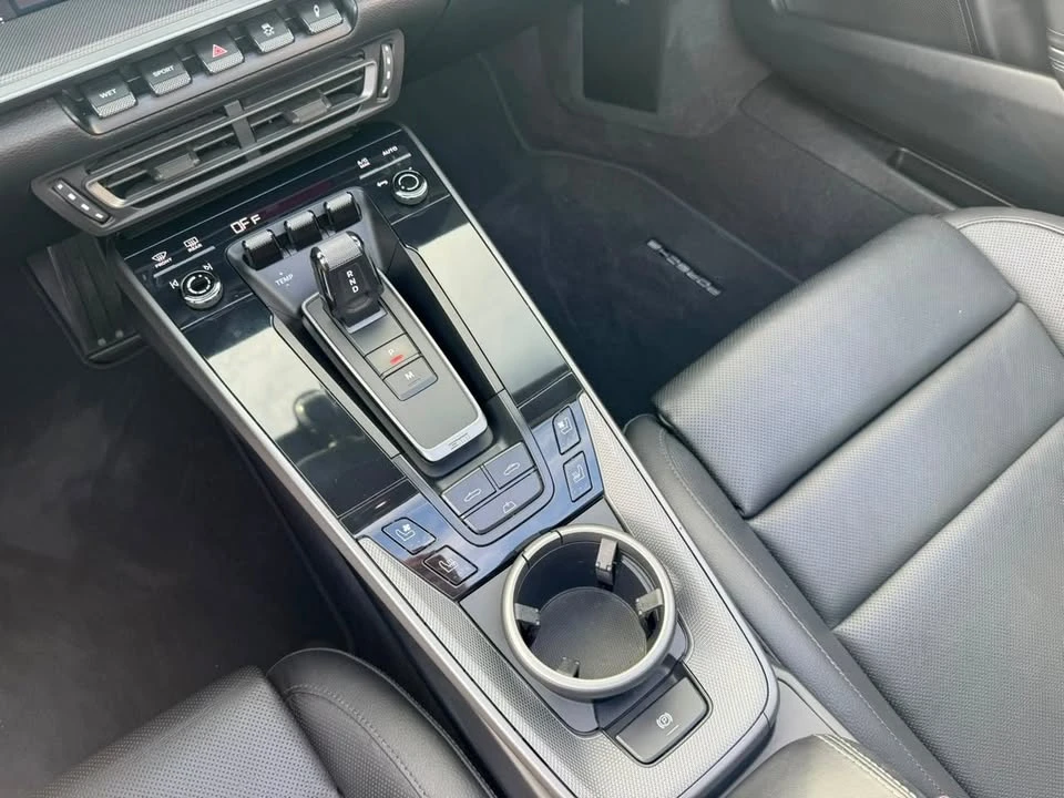 2021 Porsche 992 Carrera - Image 10 of 14