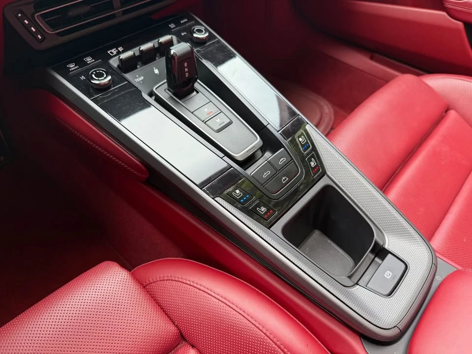2021 Porsche 992 Carrera - Image 17 of 20