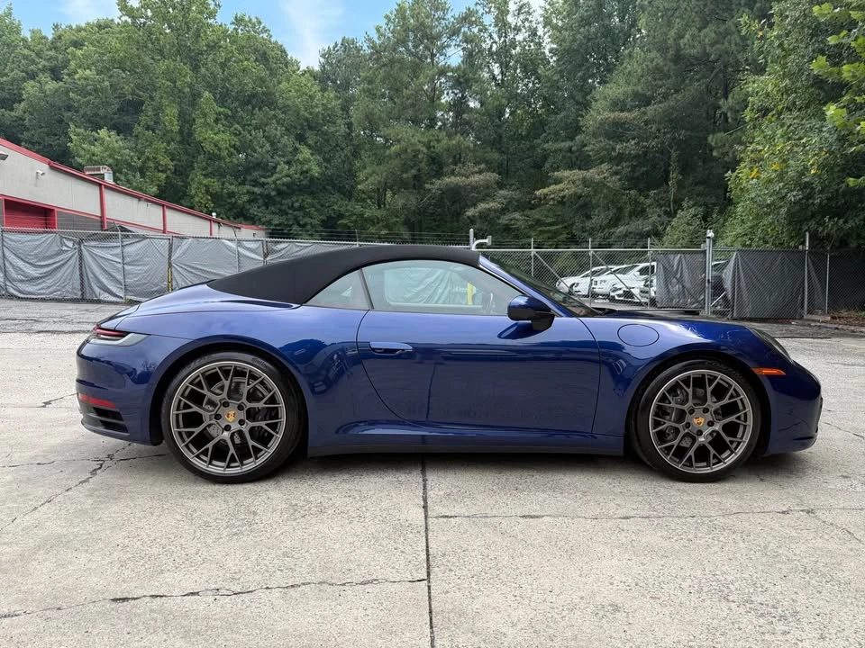 2021 Porsche 992 Carrera - Image 11 of 20
