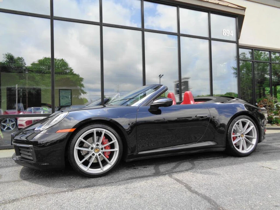 2021 Porsche 992 Carrera - Image 2 of 21