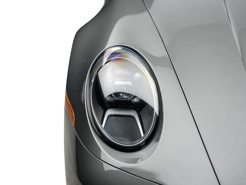 2021 Porsche 992 Carrera - Image 3 of 31