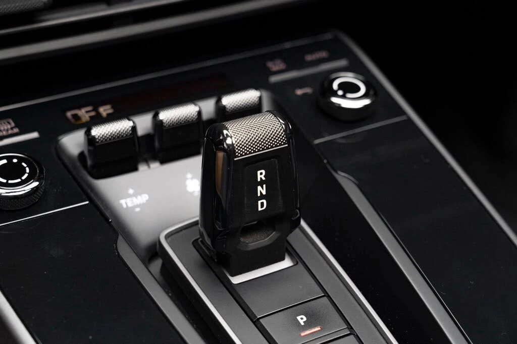 2021 Porsche 992 Carrera - Image 28 of 31