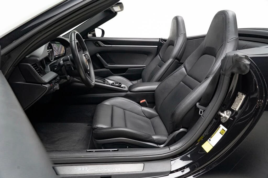 2021 Porsche 992 Carrera - Image 15 of 31
