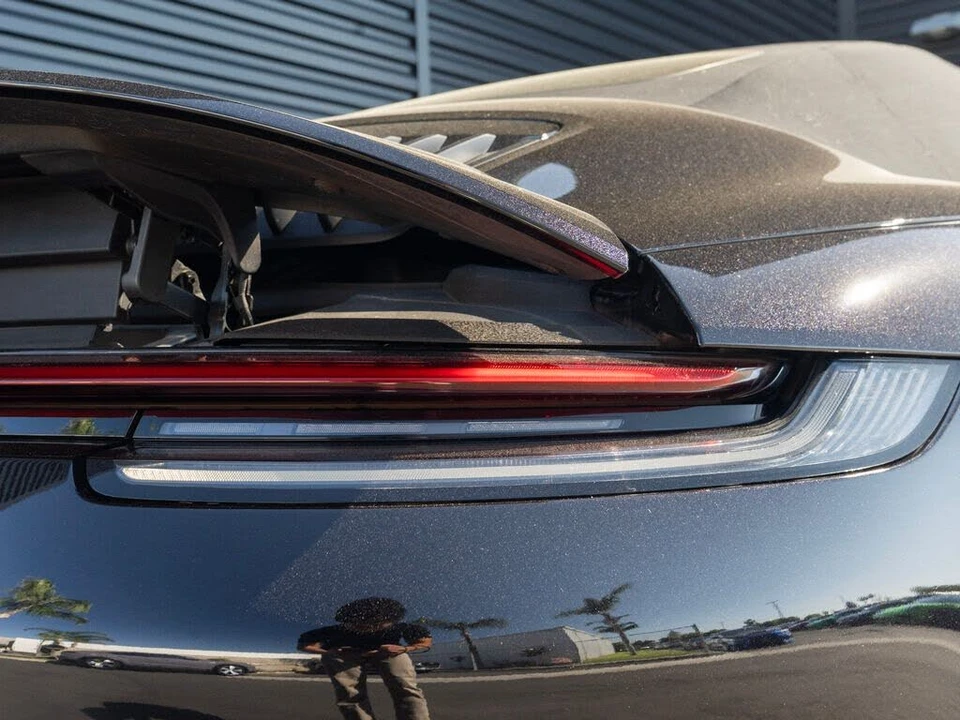 2021 Porsche 992 Carrera - Image 14 of 31