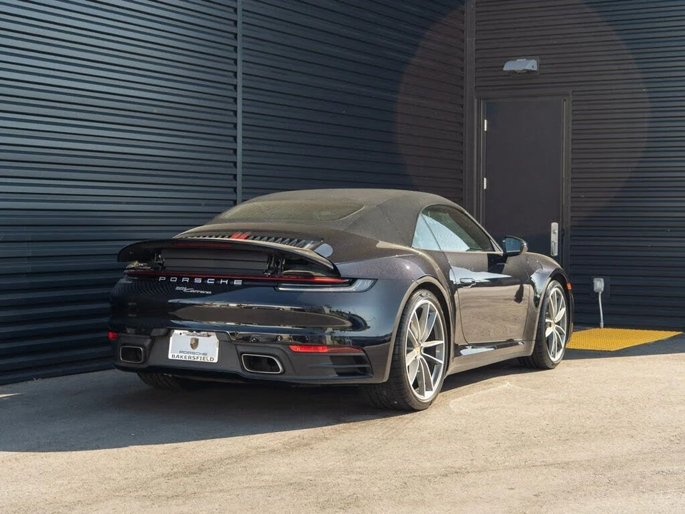 2021 Porsche 992 Carrera - Image 9 of 31