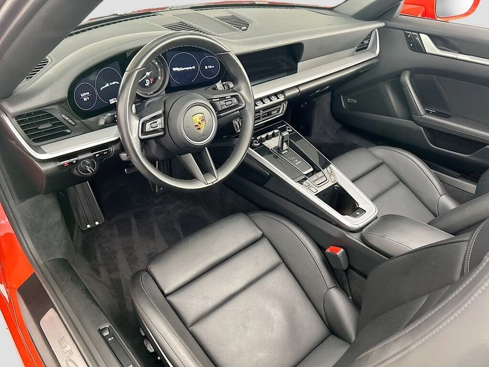 2021 Porsche 992 Carrera - Image 17 of 31