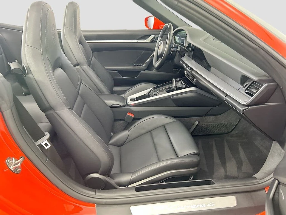 2021 Porsche 992 Carrera - Image 26 of 31