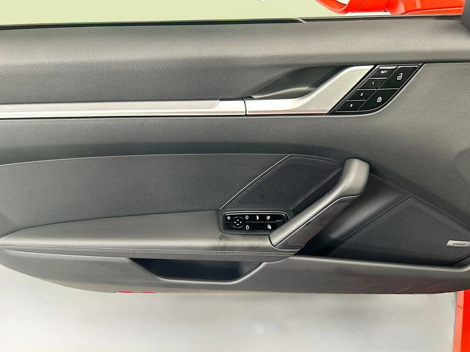2021 Porsche 992 Carrera - Image 30 of 31