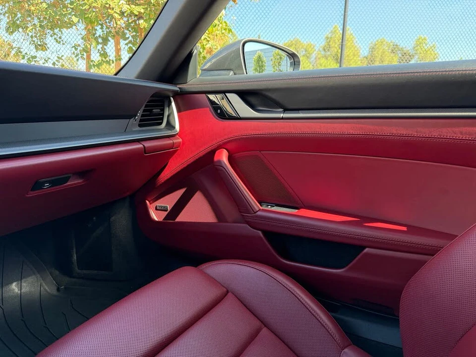 2021 Porsche 992 Carrera - Image 25 of 31