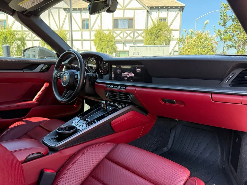 2021 Porsche 992 Carrera - Image 27 of 31