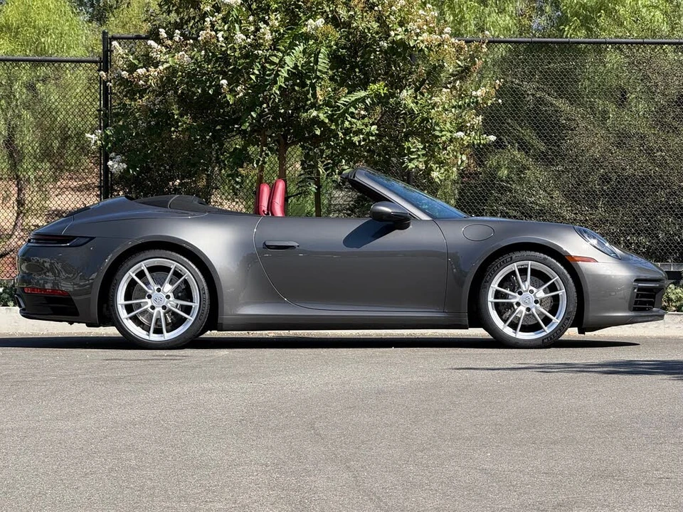 2021 Porsche 992 Carrera - Image 8 of 31