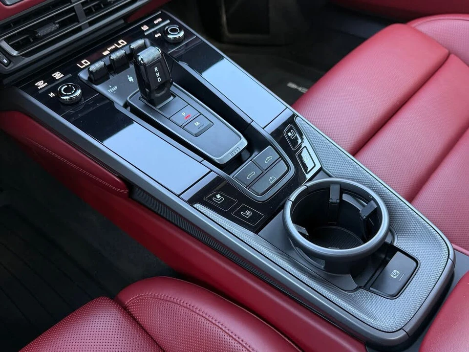2021 Porsche 992 Carrera - Image 22 of 31