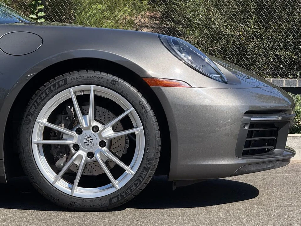 2021 Porsche 992 Carrera - Image 12 of 31