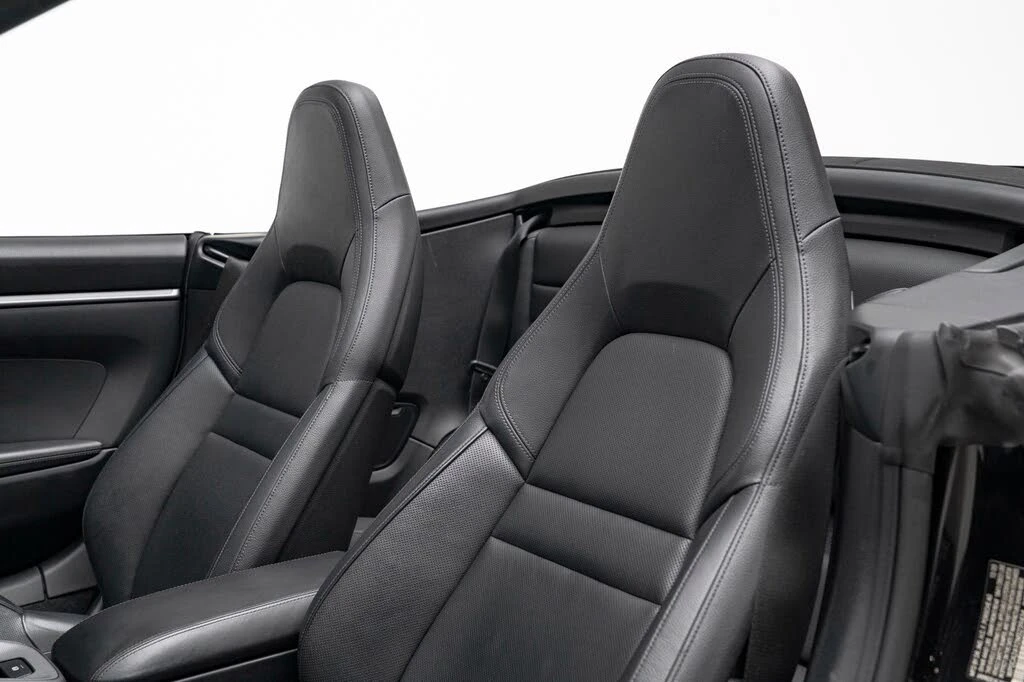 2021 Porsche 992 Carrera - Image 13 of 31