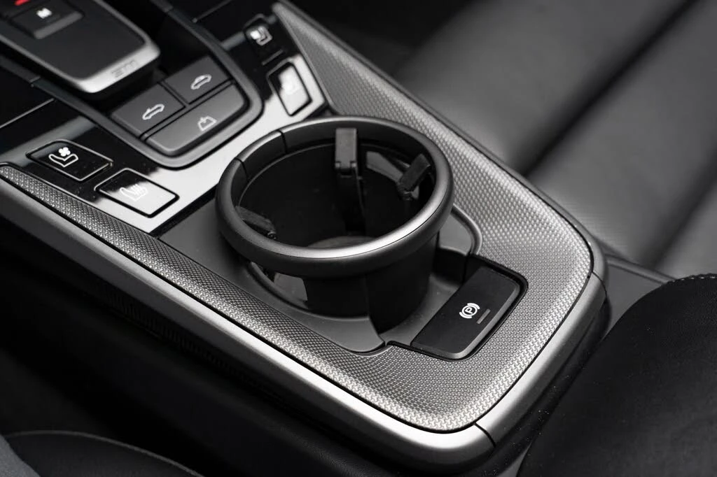 2021 Porsche 992 Carrera - Image 27 of 31