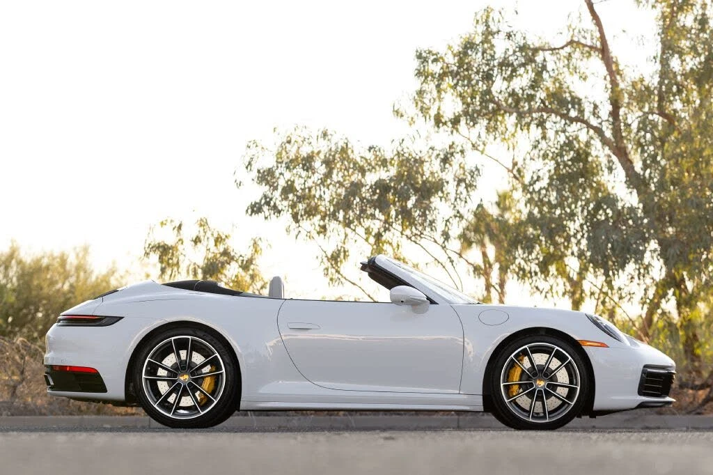 2021 Porsche 992 Carrera - Image 12 of 31