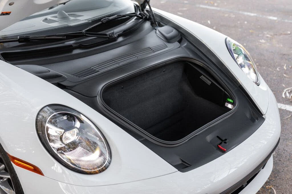 2021 Porsche 992 Carrera - Image 26 of 31