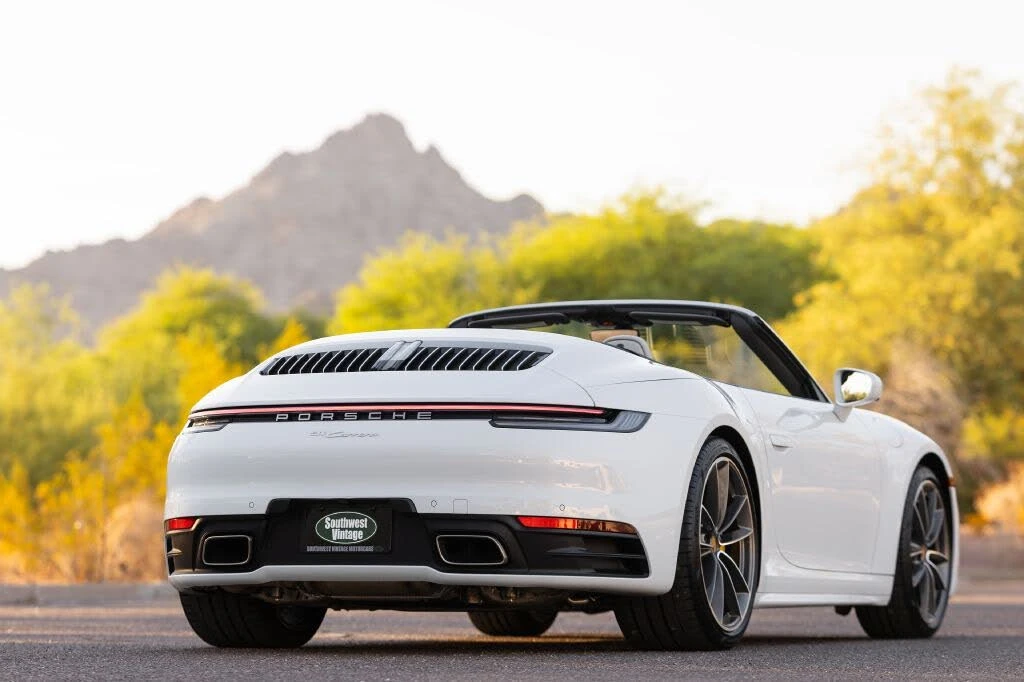 2021 Porsche 992 Carrera - Image 9 of 31