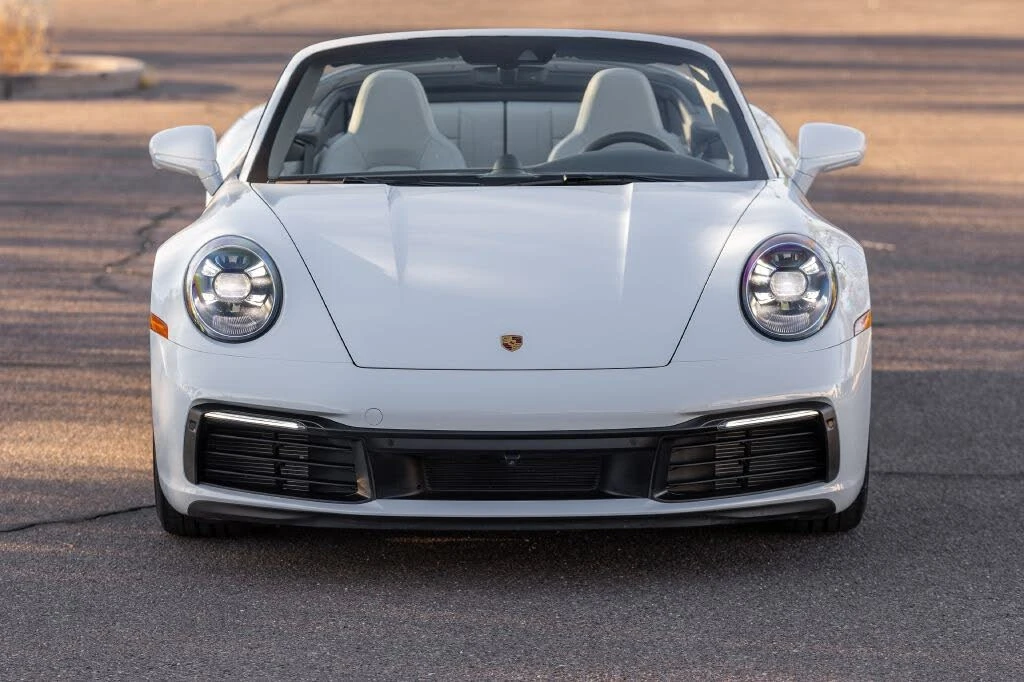 2021 Porsche 992 Carrera - Image 2 of 31