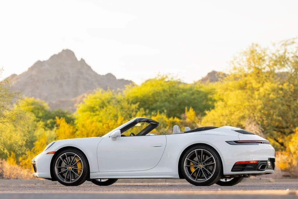 2021 Porsche 992 Carrera - Image 19 of 31