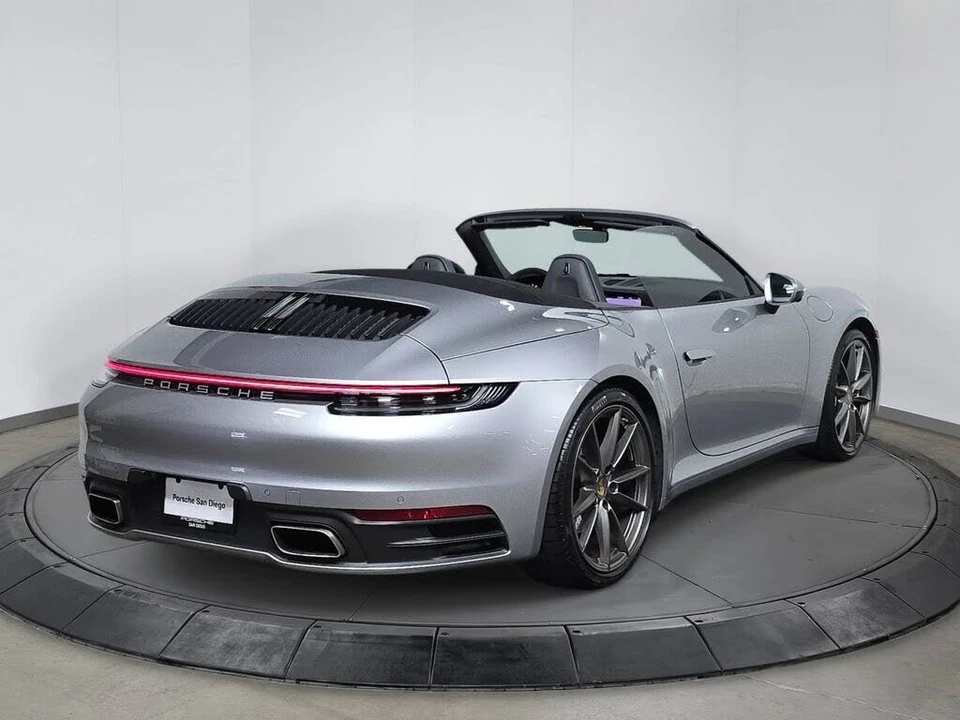 2021 Porsche 992 Carrera - Image 7 of 31