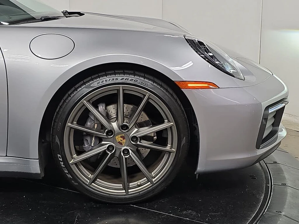 2021 Porsche 992 Carrera - Image 11 of 31