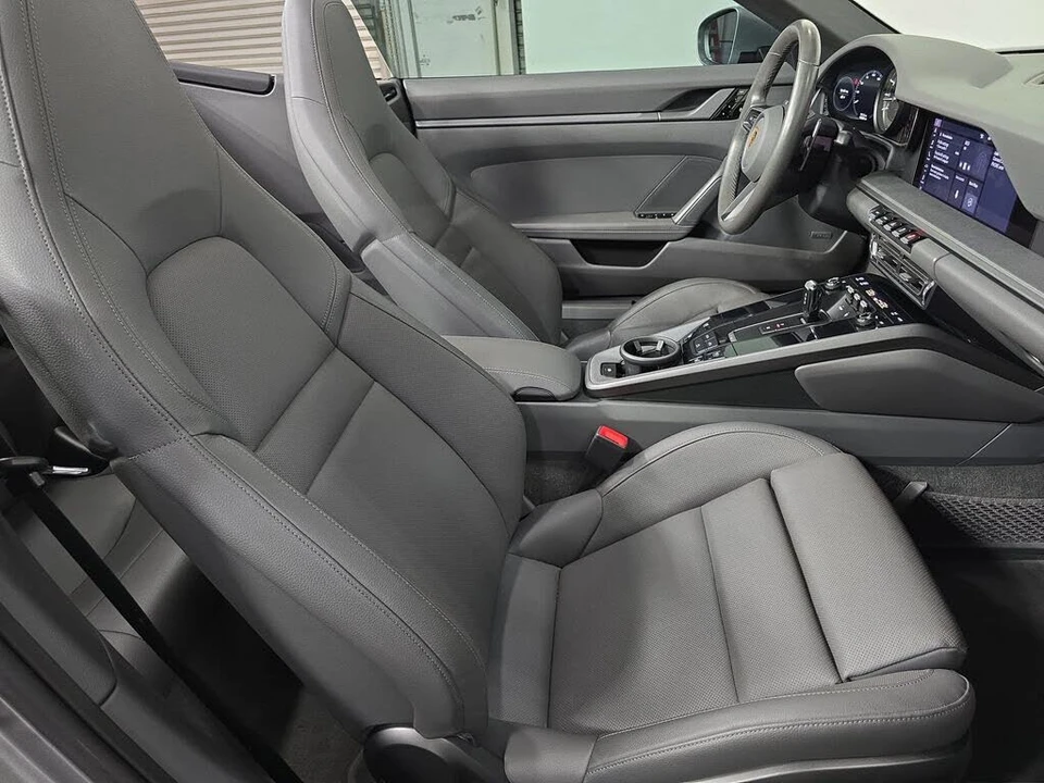 2021 Porsche 992 Carrera - Image 27 of 31