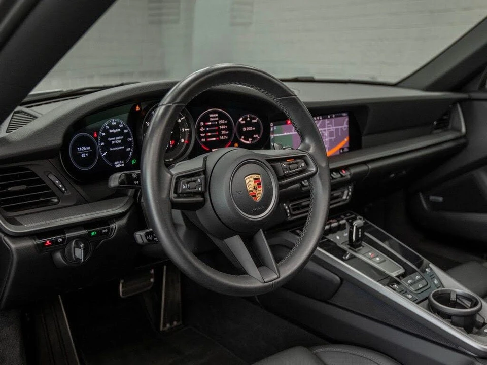 2021 Porsche 992 Carrera - Image 16 of 31