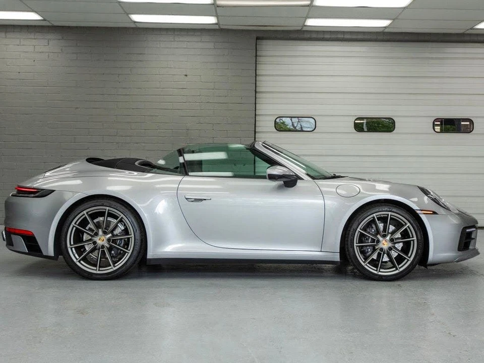 2021 Porsche 992 Carrera - Image 3 of 31
