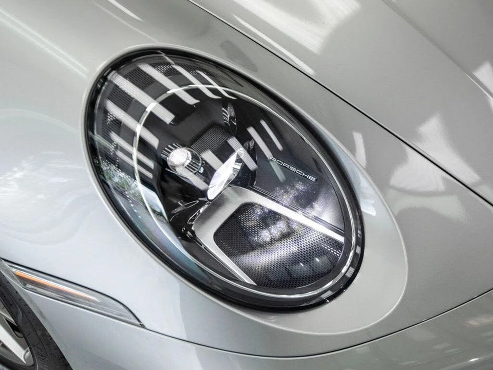 2021 Porsche 992 Carrera - Image 9 of 31