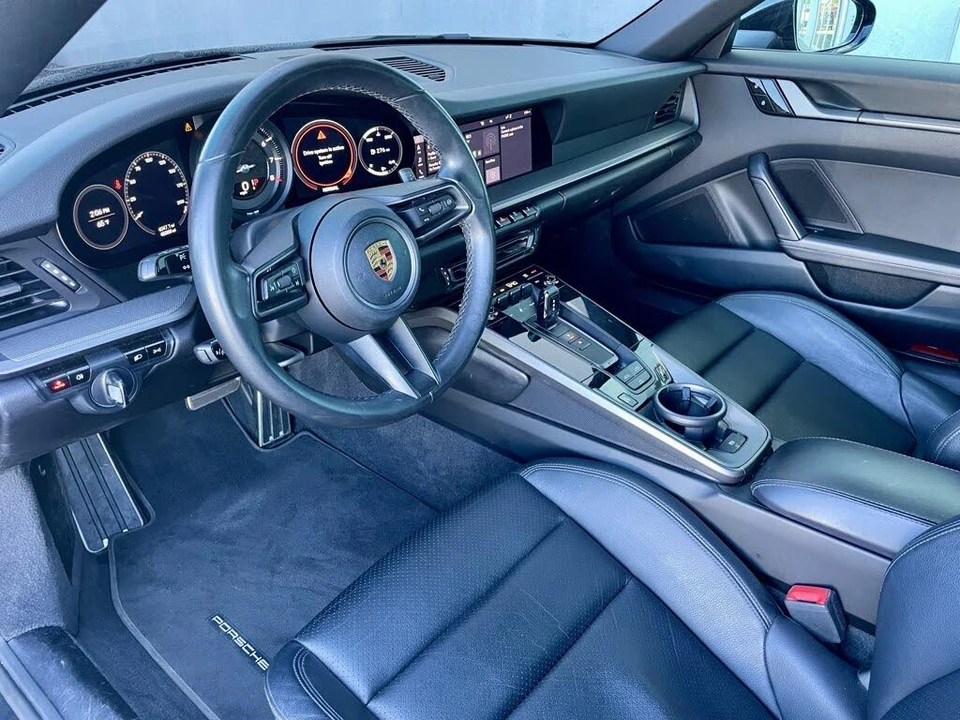 2021 Porsche 992 Carrera - Image 13 of 31