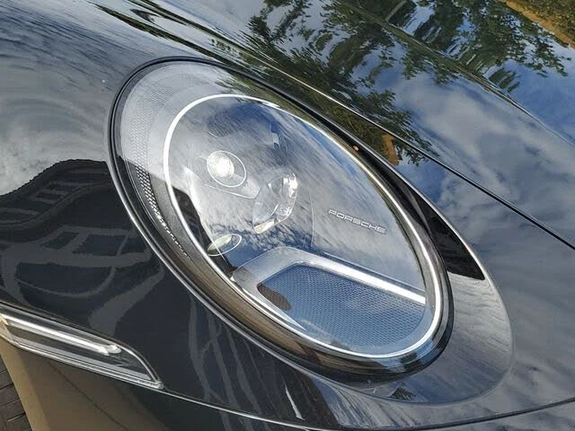 2021 Porsche 992 Carrera - Image 16 of 31