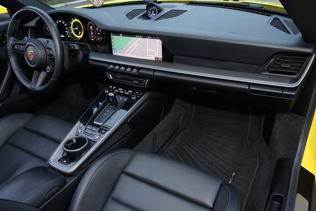 2021 Porsche 992 Carrera - Image 11 of 31