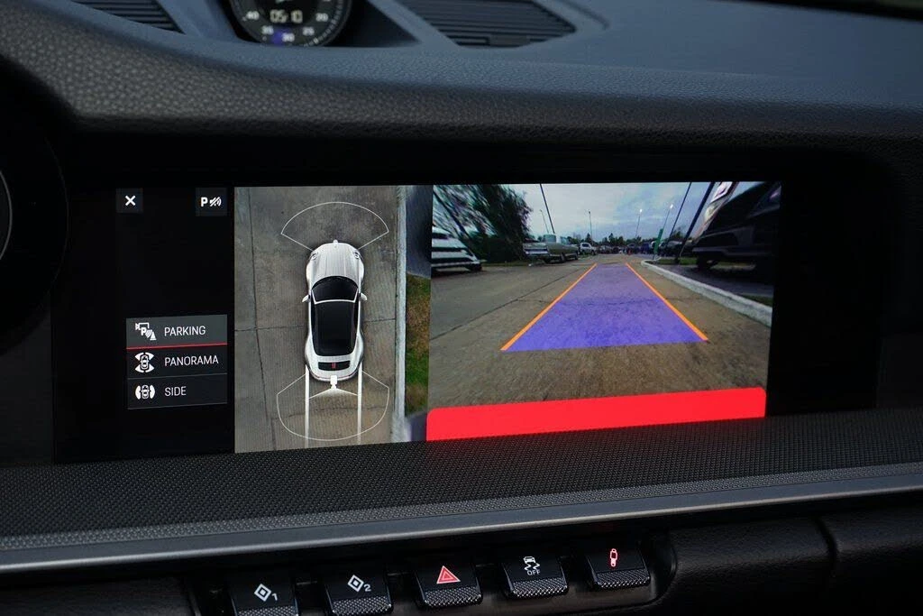 2021 Porsche 992 Carrera - Image 15 of 31